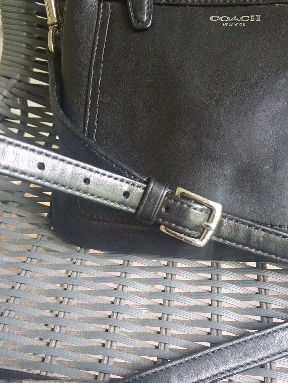 Coach Black Leather Crossbody with Front Zip Pocket - Picture 2 of 8